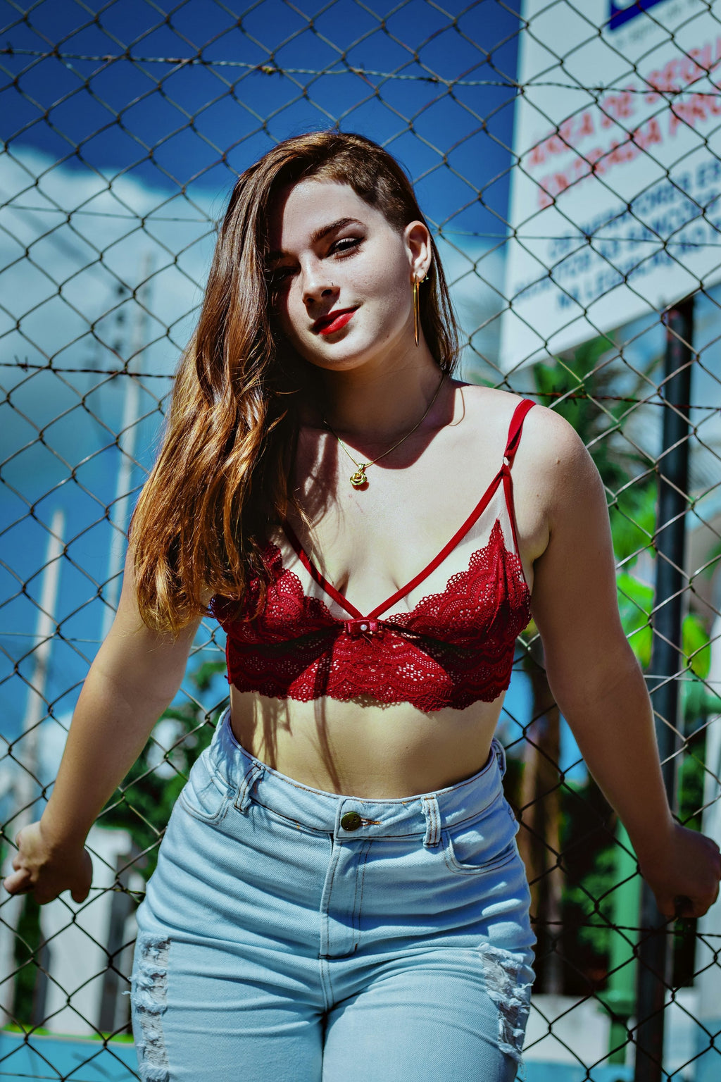Carmine — Strappy Bralette, independent editorial photo 3. Photo: Marlon Alves; Unsplash y979FnNHlMI; Unsplash License. Editorial demo, not manufacturer endorsement.
