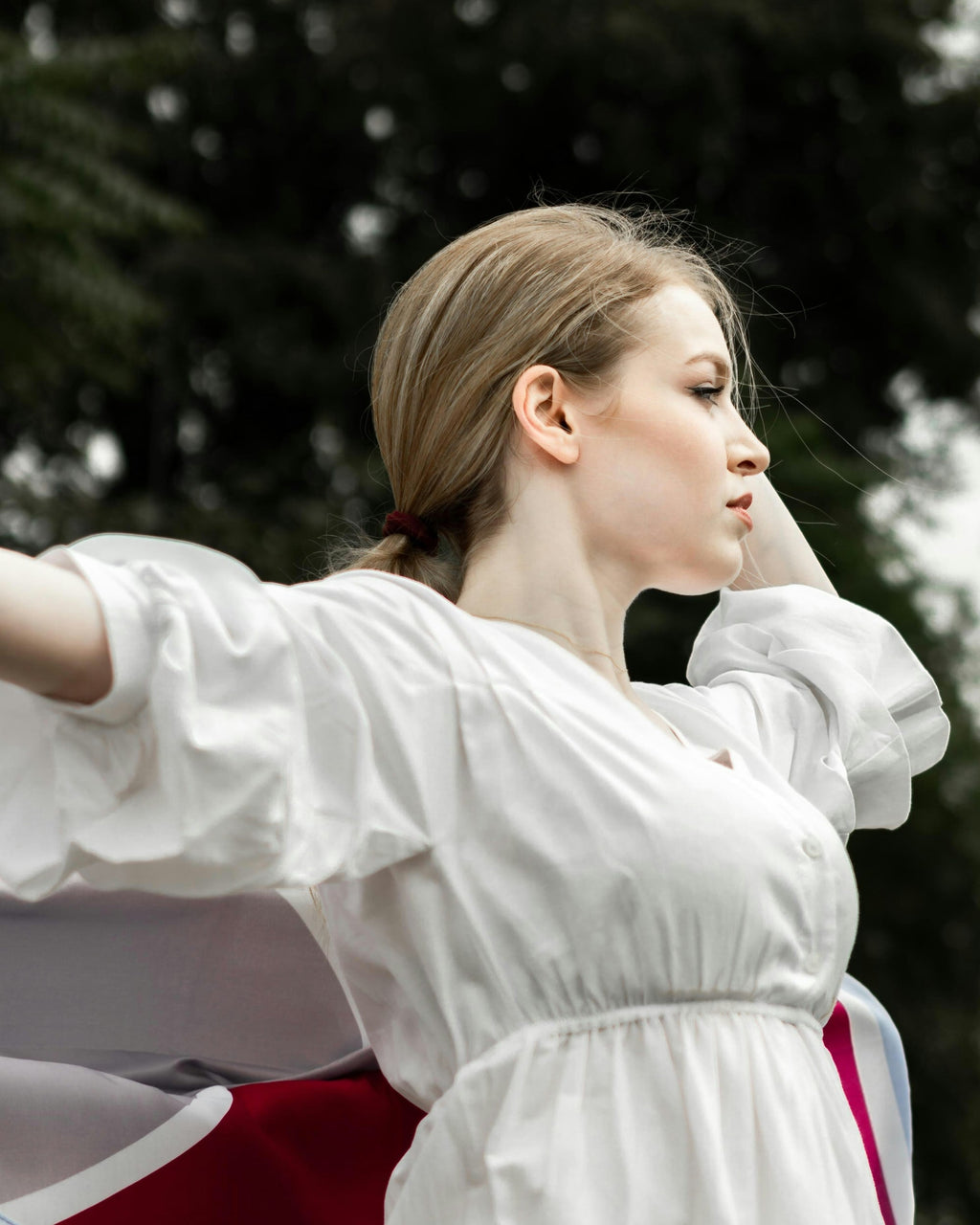 Paper gathered-waist dress — editorial photograph 2