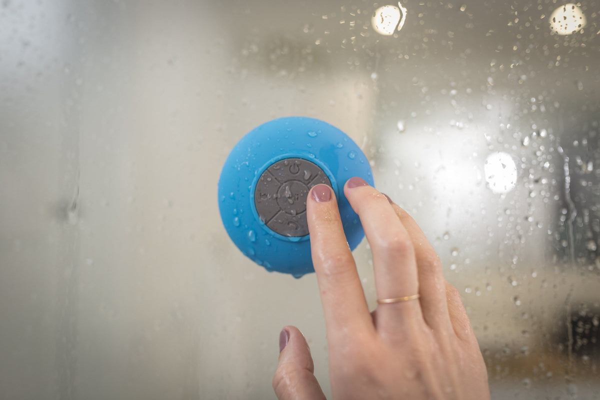 Blue Shower Speaker — Photographic Demo — photograph 2. Photo: Matthew Henry; https://www.shopify.com/stock-photos/photos/blue-waterproof-speaker. Photographic demo.